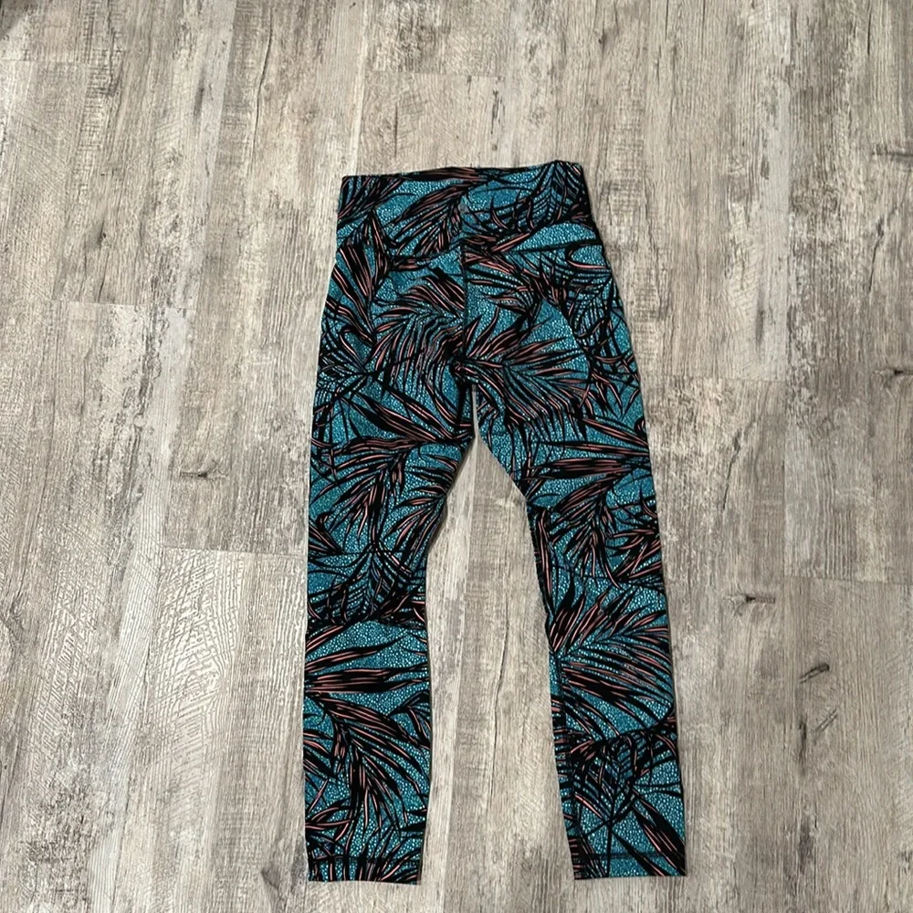 COPY - Lululemon leggings - Picture 2 of 3